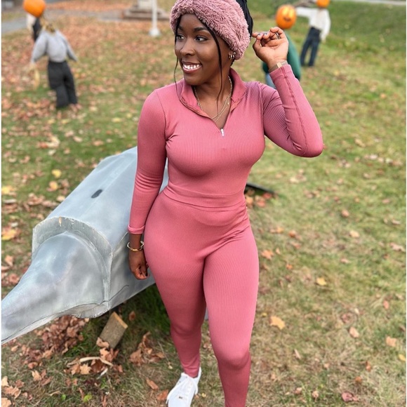 Pink spandex track suit set - Picture 7 of 8